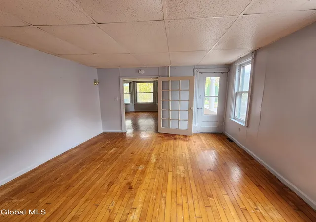 4th image of 836 Union St, Schenectady, NY 12308 | MLS# 202622345