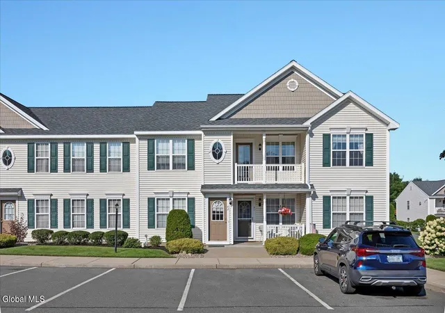 Photo 3 of Sale Pending at 42 Morning Glory Way, Schenectady, NY 12306 | MLS# 202618485 | Listing updated on 2026-10-06