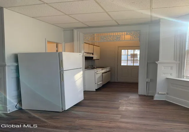 2nd image of 838 1/2 Union St, Schenectady, NY 12308 | MLS# 202622350