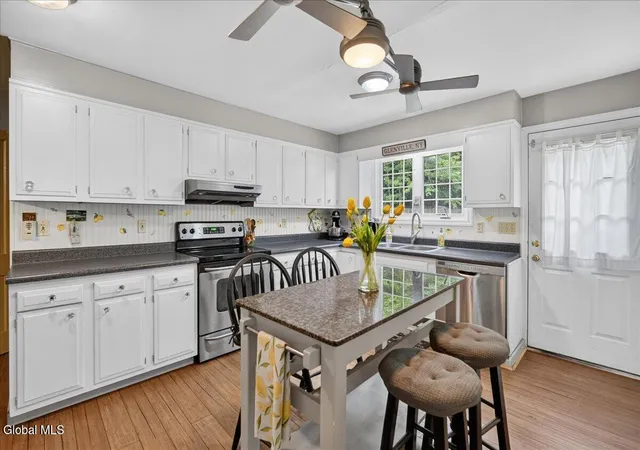2nd image of 24 Edmel Rd, Schenectady, NY 12302 | MLS# 202621838
