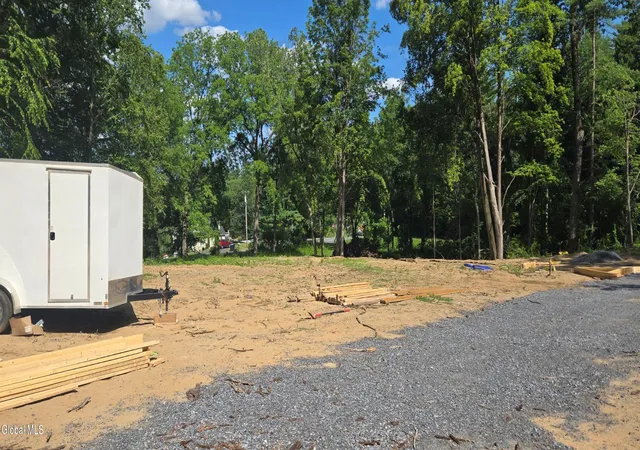 5th image of 617 Kinns Rd, Clifton Park, NY 12065 | MLS# 202619726