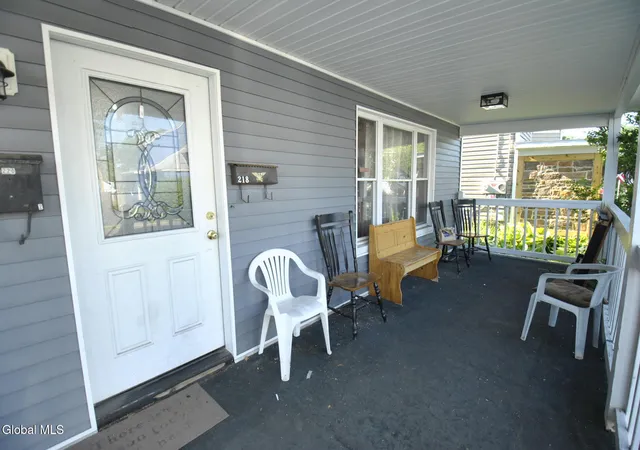 Listing Photo 5 - Condo for sale in building located at 218 Cherry St, Schenectady, NY 12306