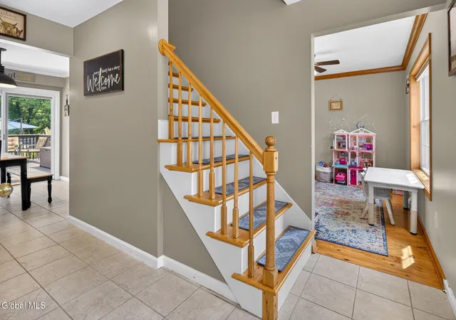 Photo 3 of Single family home for sale at 1631 Midstate Ln, Castleton On Hudson, NY 12033 | MLS# 202621873 | Listing updated on 2026-09-10