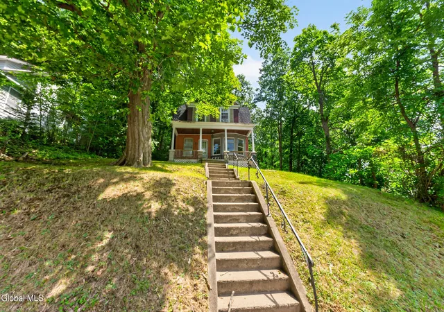 2nd image of 17 Northampton Rd, Amsterdam, NY 12010 | MLS# 202623319