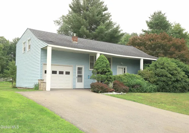 Photo 1 of Single family home for sale at 314 Jeanette Dr, Schenectady, NY 12306 | MLS# 202622191 | Listing updated on 2026-08-03