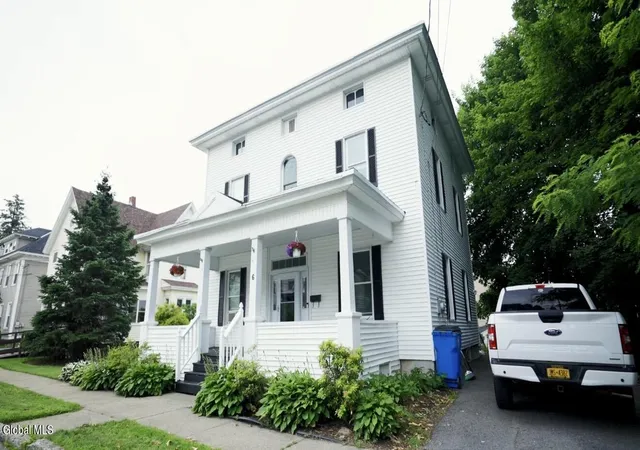 2nd image of 6 E Montgomery St, Johnstown, NY 12095 | MLS# 202621095