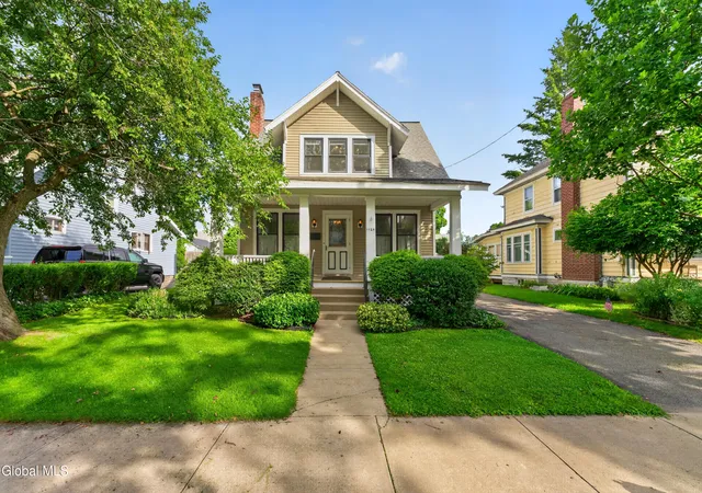 1st image of 1129 Morningside Ave, Schenectady, NY 12309 | MLS# 202622138