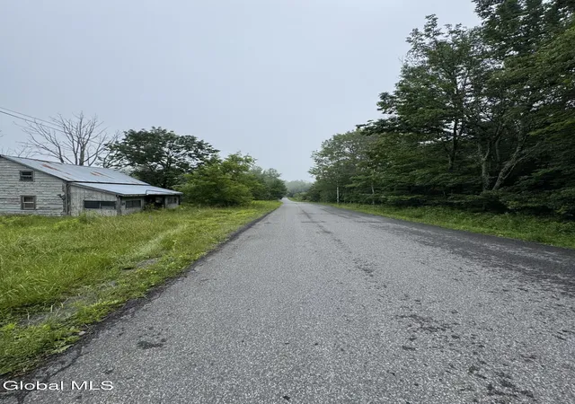 Photo 4 of Single family home for sale at 707 S Mountain Rd, Gilboa, NY 12076 | MLS# 202622124 | Listing updated on 2026-07-21