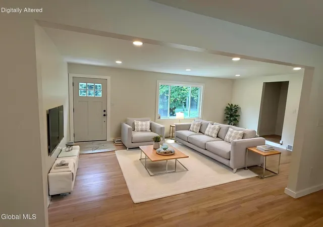Photo 4 of Sale Pending at 1326 Kings Rd, Schenectady, NY 12303 | MLS# 202621272 | Listing updated on 2026-08-27