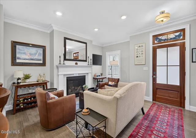 5th image of 37 White St, Saratoga Springs, NY 12866