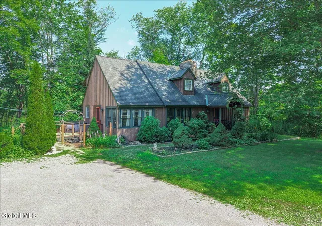 1st image of 5137 Crooked St, Broadalbin, NY 12025 | MLS# 202622008