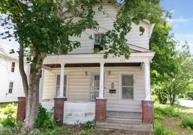 Photo 3 of Single family home for sale at 612 Palmer Ave, Corinth, NY 12822 | MLS# 202621184 | Listing updated on 2026-10-05