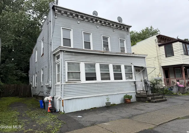 Photo 3 of Multi family home for sale at 480 3rd Street, Albany, NY 12206 | MLS# 202623535 | Listing updated on 2026-08-10