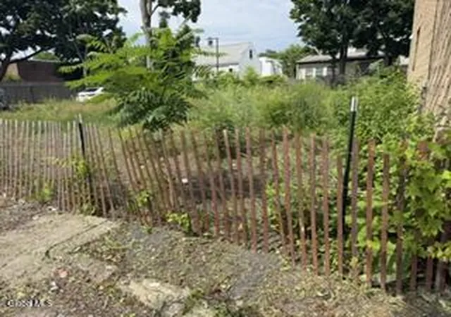 2nd image of 359 Sherman St, Albany, NY 12206 | MLS# 202622283