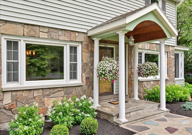 Photo 4 of Sale Pending at 28 Loudon Pkwy, Albany, NY 12211 | MLS# 202622188 | Listing updated on 2026-08-11