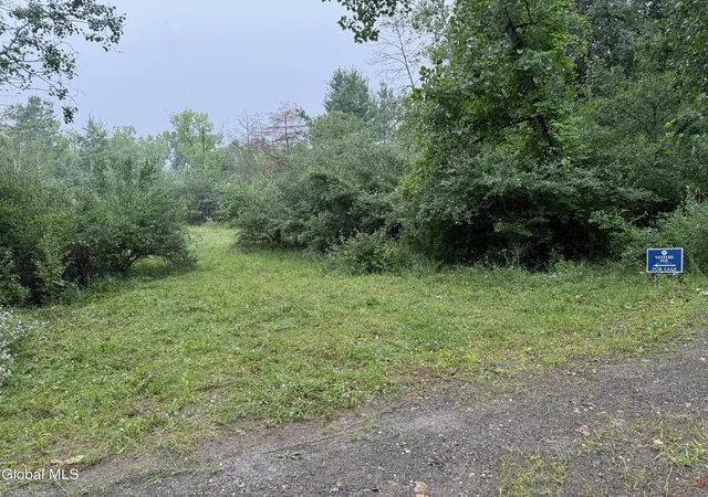 11th image of 48 Spring Landing Blvd, Wynantskill, NY 12198 | MLS# 202622031