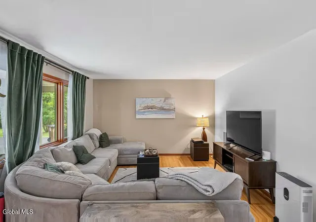 Photo 3 of Single family home for sale at 841 Harris Dr, Schenectady, NY 12309 | MLS# 202621525 | Listing updated on 2026-08-21