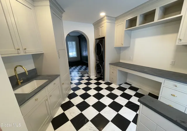 19th image of 48 Cannon Royal Dr, Saratoga Springs, NY 12866 | MLS# 202622456