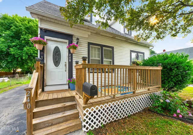 Photo 1 of Sale Pending at 240 Mariaville Rd, Schenectady, NY 12306 | MLS# 202621914 | Listing updated on 2026-07-19