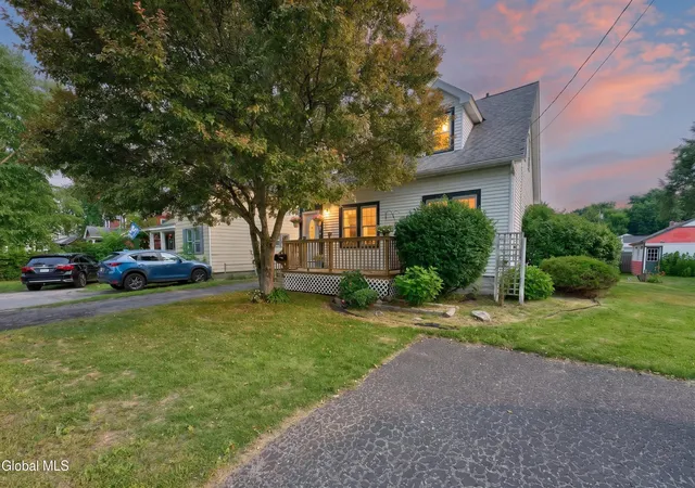 Photo 2 of Sale Pending at 240 Mariaville Rd, Schenectady, NY 12306 | MLS# 202621914 | Listing updated on 2026-07-19