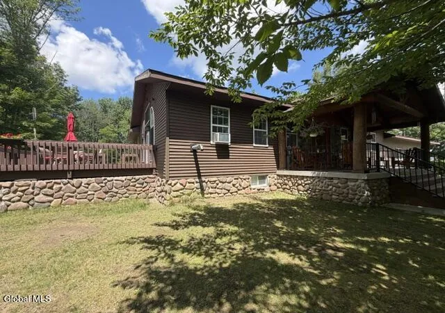 Photo 3 of Single family home for sale at 571 County Hwy 138, Broadalbin, NY 12025 | MLS# 202623278 | Listing updated on 2026-10-05