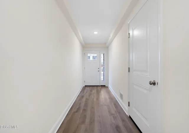 Photo 3 of Condo for sale at 5 Prescott Dr #B, Glenville, NY 12302 | MLS# 202622265 | Listing updated on 2026-09-14