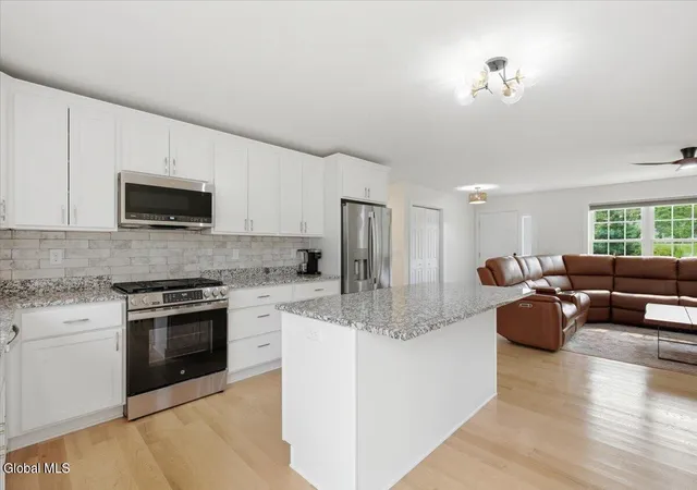 Photo 4 of Sale Pending at 1707 Champagne Dr, Castleton On Hudson, NY 12033 | MLS# 202621805 | Listing updated on 2026-09-20