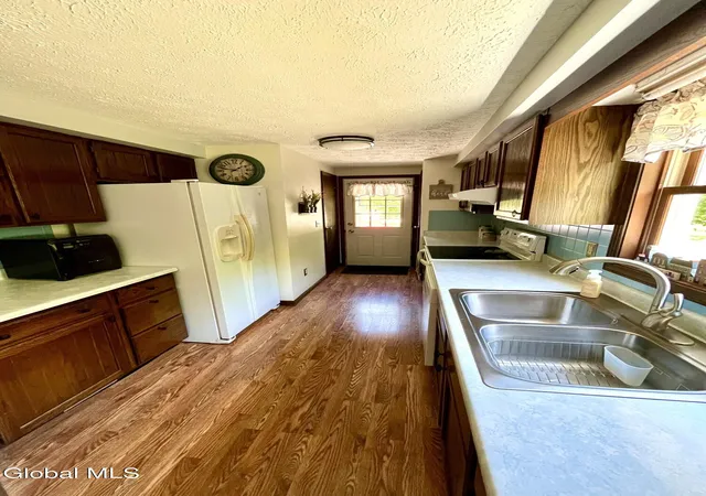 Photo 4 of Sale Pending at 108 Thomas Rd, Lake Luzerne, NY 12846 | MLS# 202622161 | Listing updated on 2026-08-13