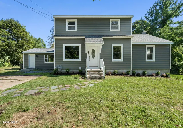 2nd image of 44 Onderdonk Rd, Schenectady, NY 12302 | MLS# 202624282