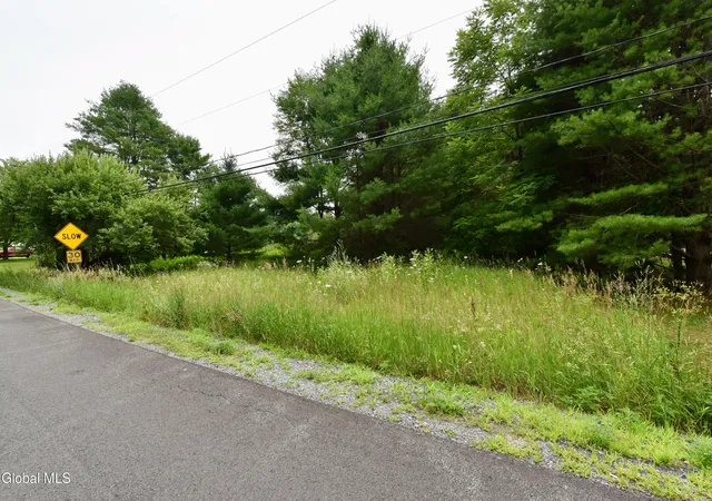 4th image of 118 Lampman Rd, Broadalbin, NY 12025 | MLS# 202622047