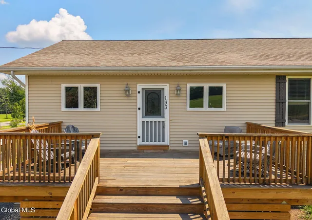 Photo 4 of Sale Pending at 133 Cary Rd, Mechanicville, NY 12118 | MLS# 202621910 | Listing updated on 2026-08-24