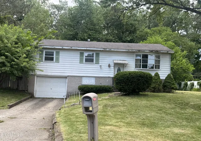 Photo 2 of Sale Pending at 24 Aspen Rd, Latham, NY 12110 | MLS# 202621875 | Listing updated on 2026-07-26