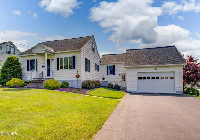 1st image of 17 Woodrow Rd, Amsterdam, NY 12010 | MLS# 202622516
