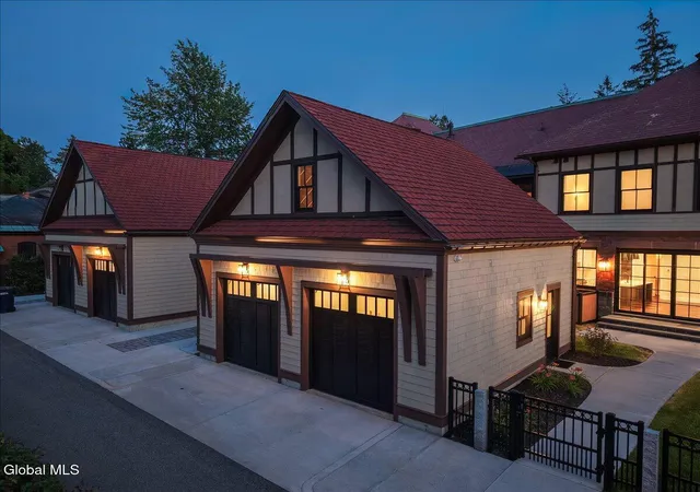 3rd image of 122 Regent St #Unit 1, Saratoga Springs, NY 12866 | MLS# 202623246