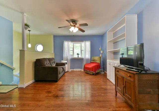 Photo 4 of Single family home for sale at 284 Rowland St, Ballston Spa, NY 12020 | MLS# 202621960 | Listing updated on 2026-08-26