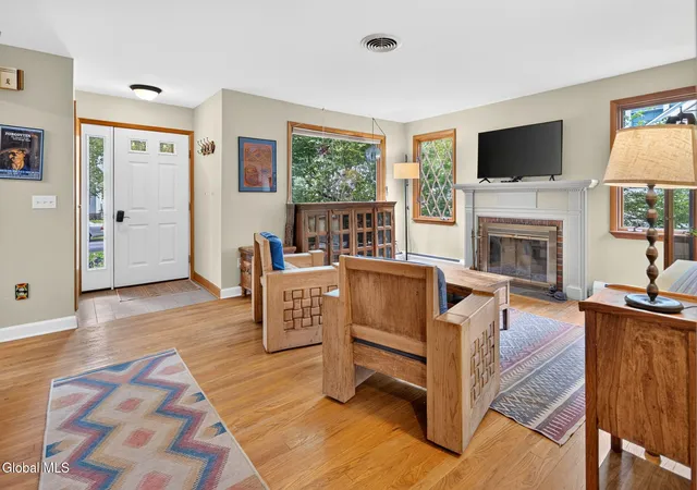 Photo 3 of Sale Pending at 1528 Regent St, Schenectady, NY 12309 | MLS# 202622823 | Listing updated on 2026-09-18