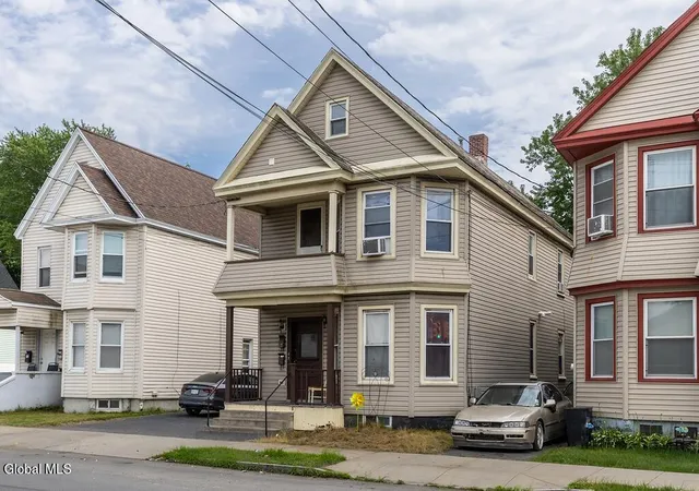 12th image of 212 Duane Ave, Schenectady, NY 12307 | MLS# 202623037