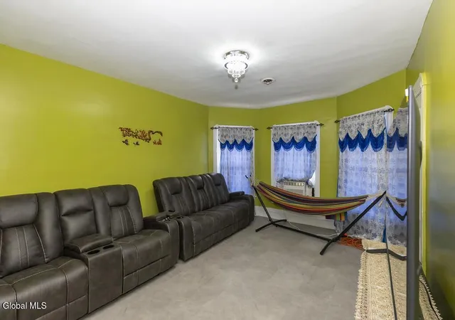 5th image of 212 Duane Ave, Schenectady, NY 12307 | MLS# 202623037