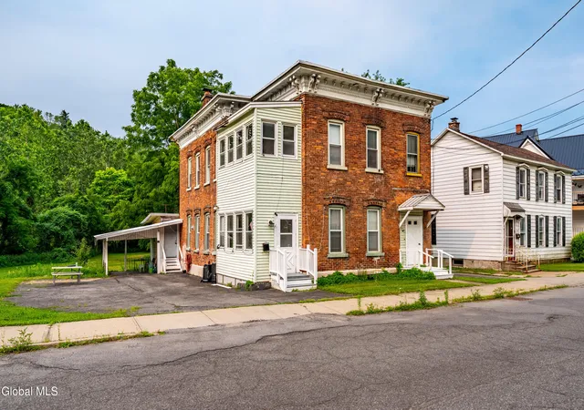 Photo 3 of Single family home for sale at 177 Florida Ave, Amsterdam, NY 12010 | MLS# 202621855 | Listing updated on 2026-07-16