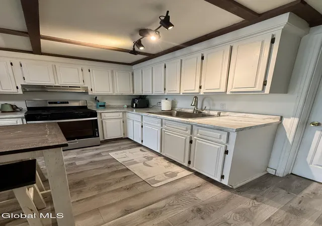 Photo 4 of Sale Pending at 7 Morgans Ln, Comstock, NY 12821 | MLS# 202621915 | Listing updated on 2026-08-04