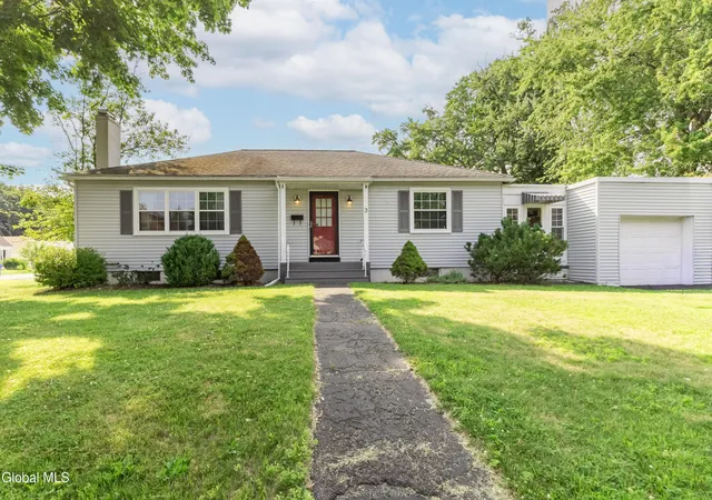 1st image of 3 Fordham Ct, Albany, NY 12209 | MLS# 202622108