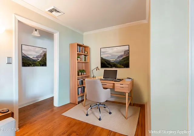 5th image of 3 Fordham Ct, Albany, NY 12209 | MLS# 202622108