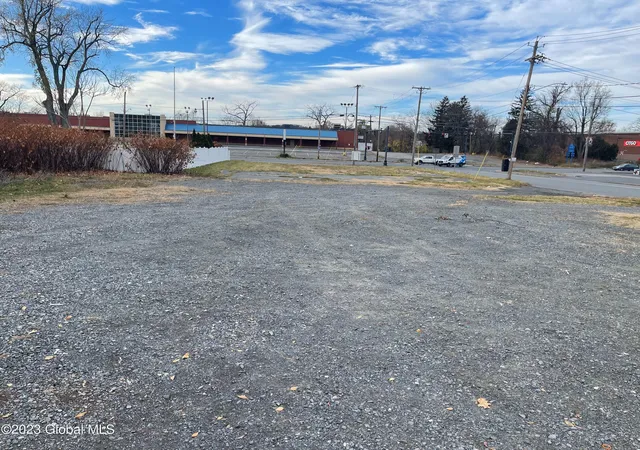 3rd image of 880 2nd Ave, Troy, NY 12182 | MLS# 202622092