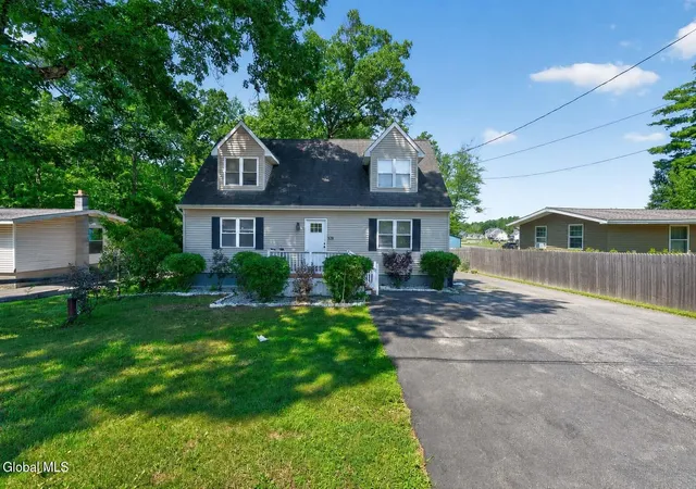 Photo 1 of Single family home for sale at 328 Stone Church Rd, Ballston Spa, NY 12020 | MLS# 202622417 | Listing updated on 2026-09-13