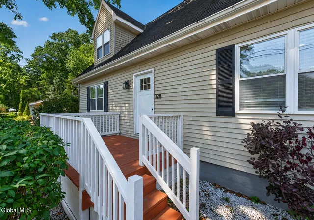 Photo 3 of Single family home for sale at 328 Stone Church Rd, Ballston Spa, NY 12020 | MLS# 202622417 | Listing updated on 2026-09-13