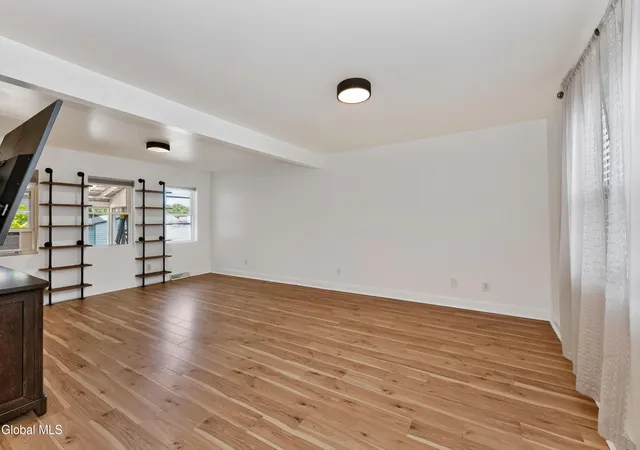 Photo 4 of Single family home for sale at 328 Stone Church Rd, Ballston Spa, NY 12020 | MLS# 202622417 | Listing updated on 2026-09-13
