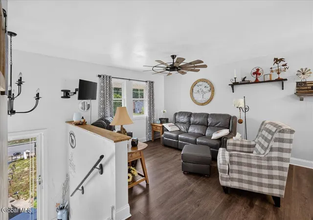 3rd image of 6 Curt Blvd, Saratoga Springs, NY 12866 | MLS# 202622784