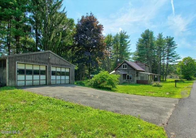 3rd image of 1106 Whiteside Rd, Galway, NY 12074 | MLS# 202621983