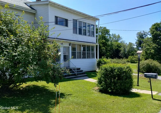 33rd image of 10 Jackson St, Hoosick Falls, NY 12090 | MLS# 202622513