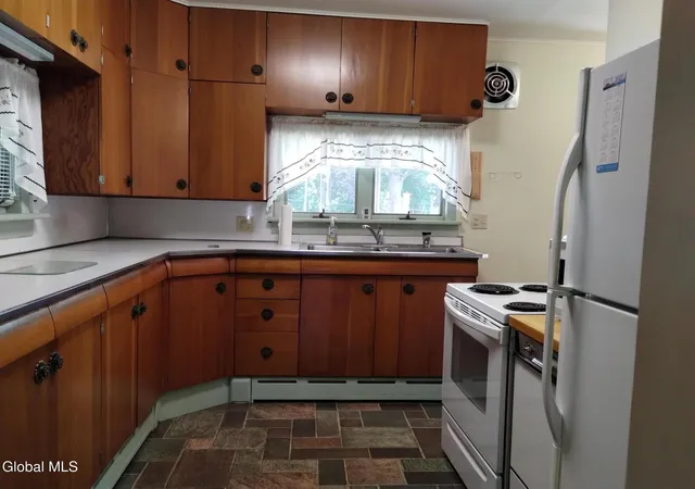 Photo 3 of Sale Pending at 10 Jackson St, Hoosick Falls, NY 12090 | MLS# 202622513 | Listing updated on 2026-09-24
